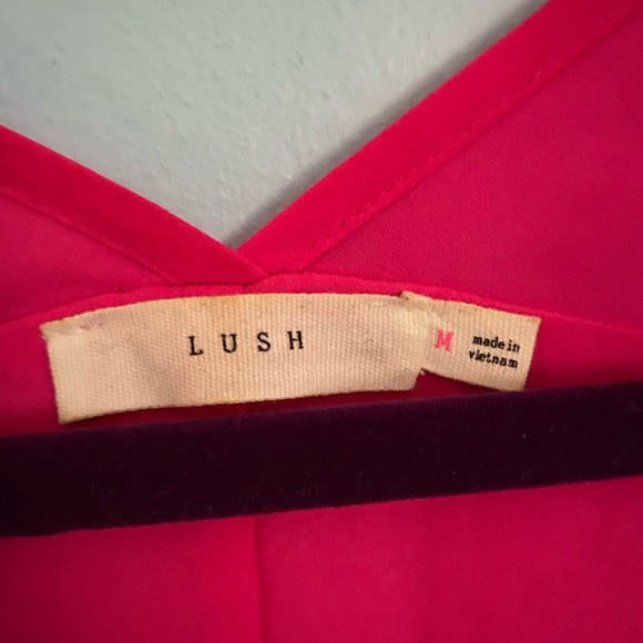 Pink blouse - Picture 2 of 4